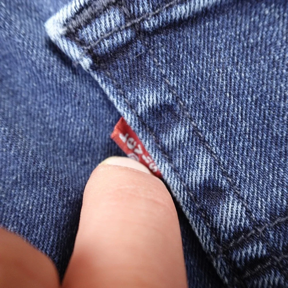 Levis Jeans Mens 29X30‎ Dark Blue Denim Pants Performance 502 Taper Stretch Flex